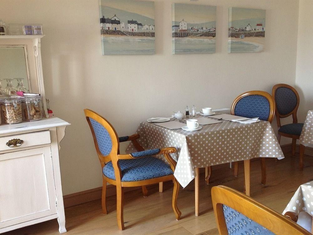 Bed and Breakfast Bassets House Истбурн Экстерьер фото